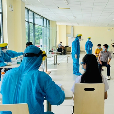 Tiêm vaccin ngừa Covid-19 cho toàn bộ nhân viên Cty